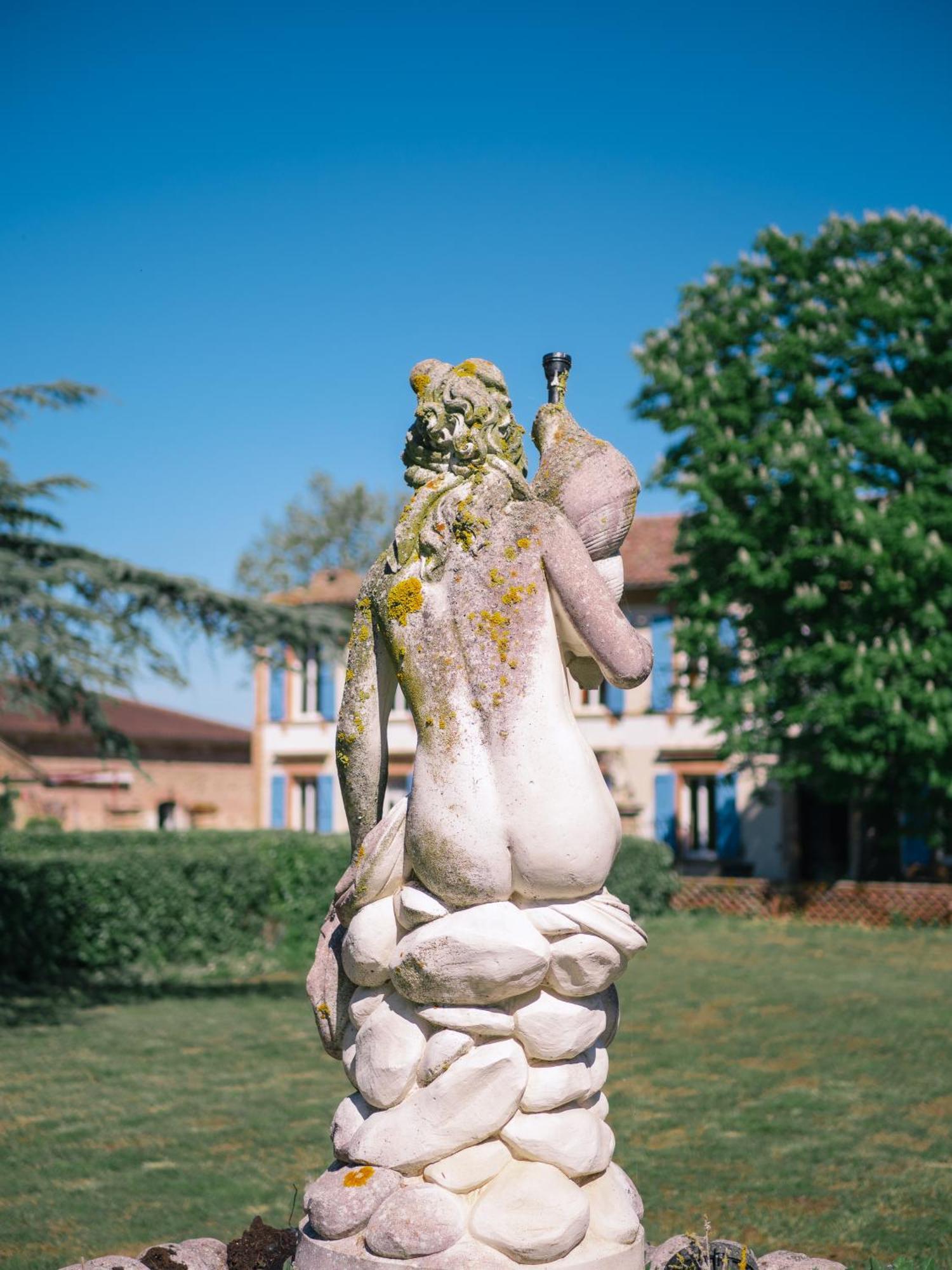 Le Manoir De Hotel *