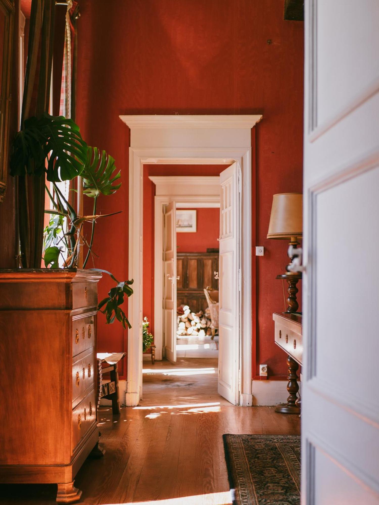 Le Manoir De Hotel *
