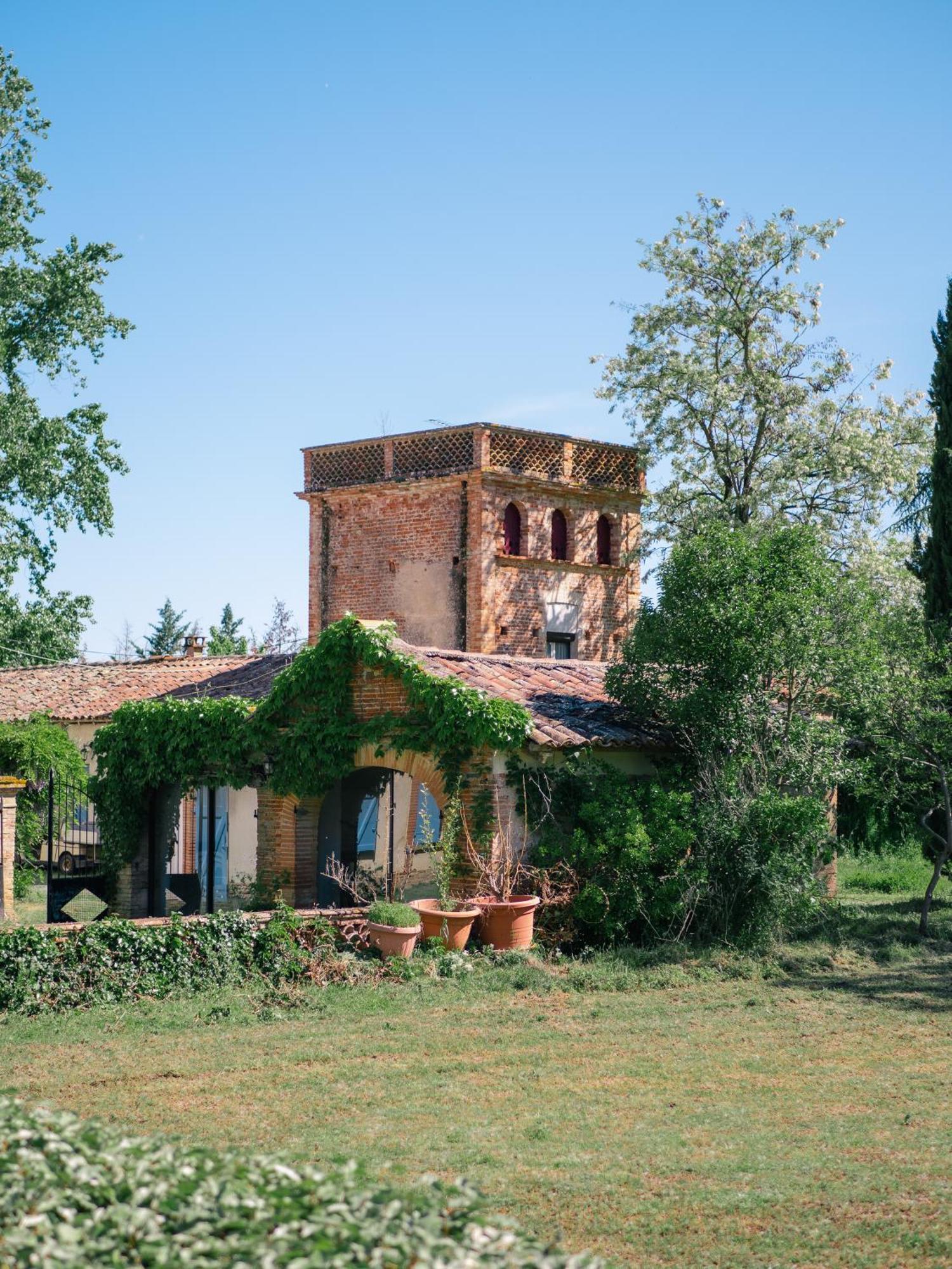 Hotel Le Manoir De Lisle-sur-Tarn